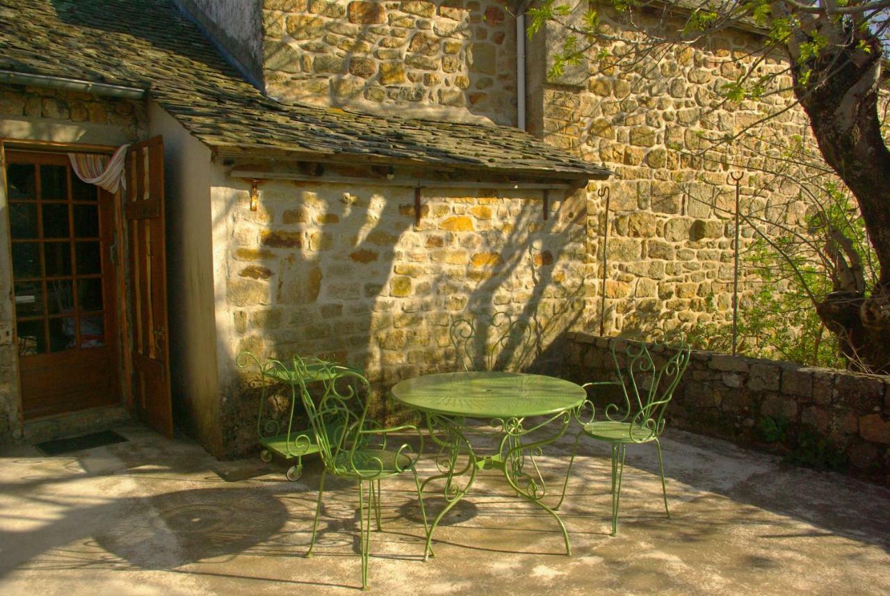 gîte de la garde Prevencheres Extérieur photo